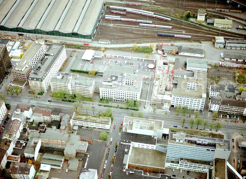 Frankfurt am Main from the bird's eye view: Gewerbeobjekt der MÜBAU an der Mainzer Landstraße 195 - 219 in 60326 Frankfurt/Main. (Hessen).