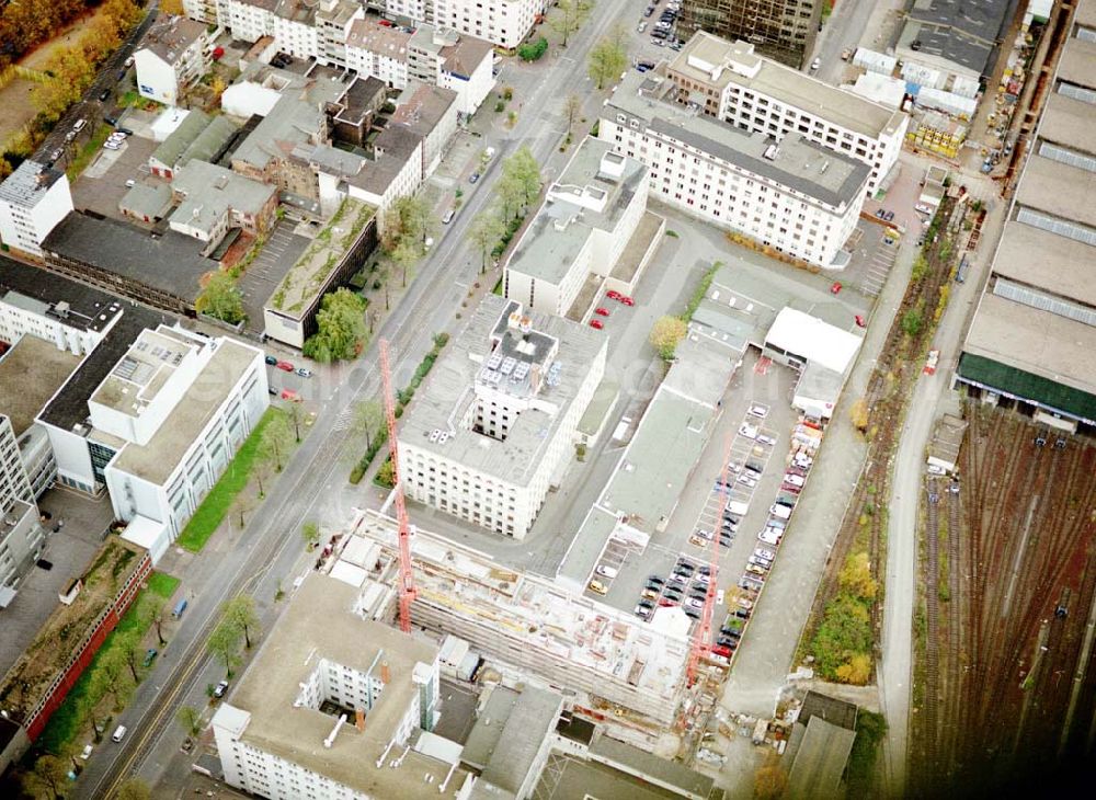 Aerial photograph Frankfurt am Main - Gewerbeobjekt der MÜBAU an der Mainzer Landstraße 195 - 219 in 60326 Frankfurt/Main. (Hessen).