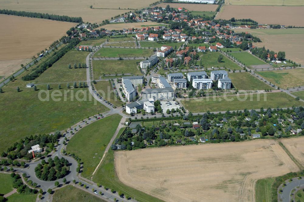 Aerial image Großkugel - Der Gewerbepark Großkugel bietet mehr als nur Gewerbegrundstücke. Flexible Grundstücksgrößen, bedarfsgerechten Zuschnitt der Grundstücke, ebene Lage, sofortige Bebaubarkeit. Das alles in der Nähe des Flughafens Leipzig-Halle, der Autobahn A9 (Nürnberg - Berlin) und der Bundesstraße B6. Ein sehr guter Standort für Industrie-, Gewerbe- und Büroansiedlung. Ein Projekt der HVB-Immobilien AG.