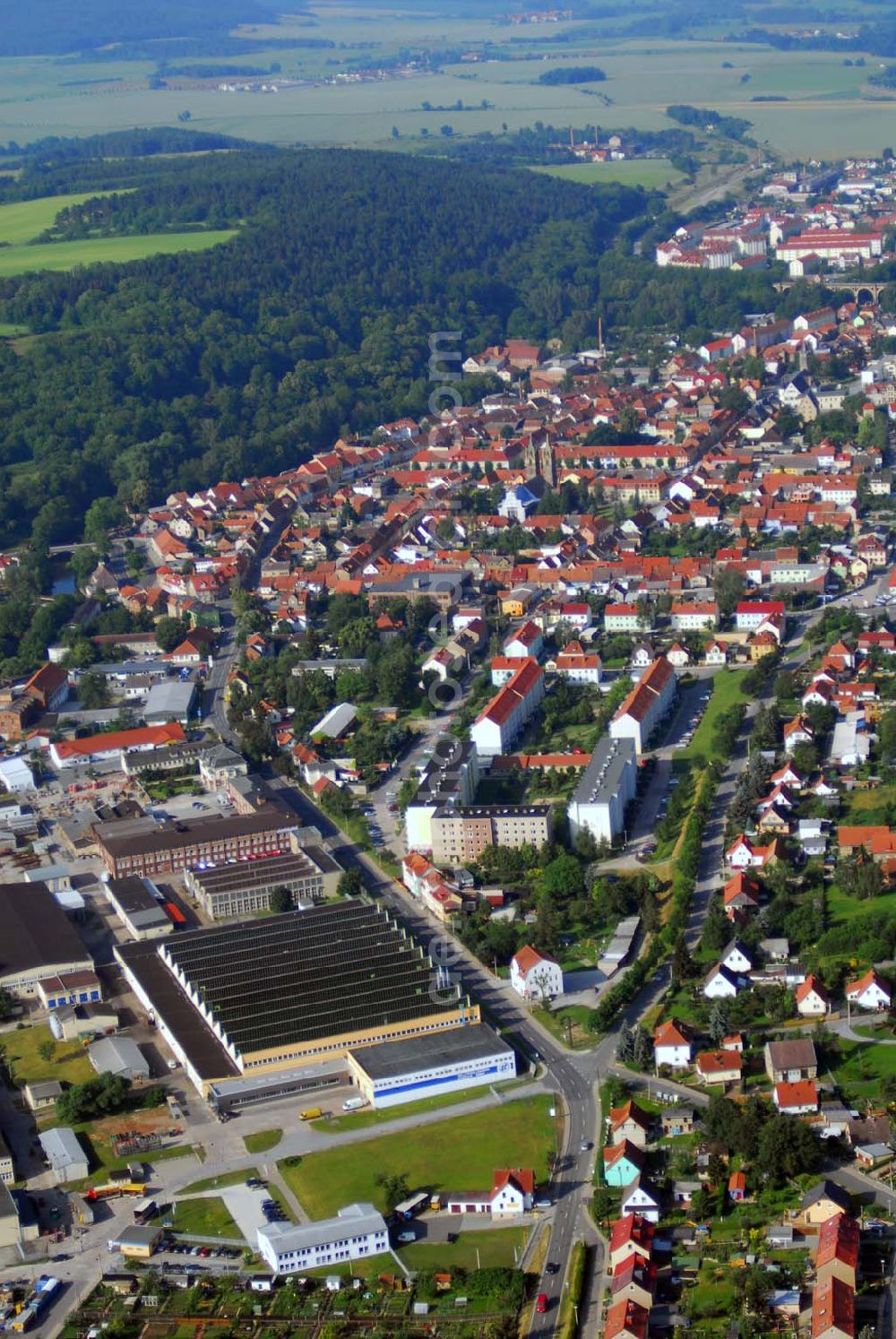 Stadtilm from the bird's eye view: Blick auf das Gewes Gelenkwellenwerk Stadtilm GmbH in der Weimarische Str. 56 in 99326 Stadtilm. Tel: 03629/640-0 Fax: 03629/800002 Web: http://