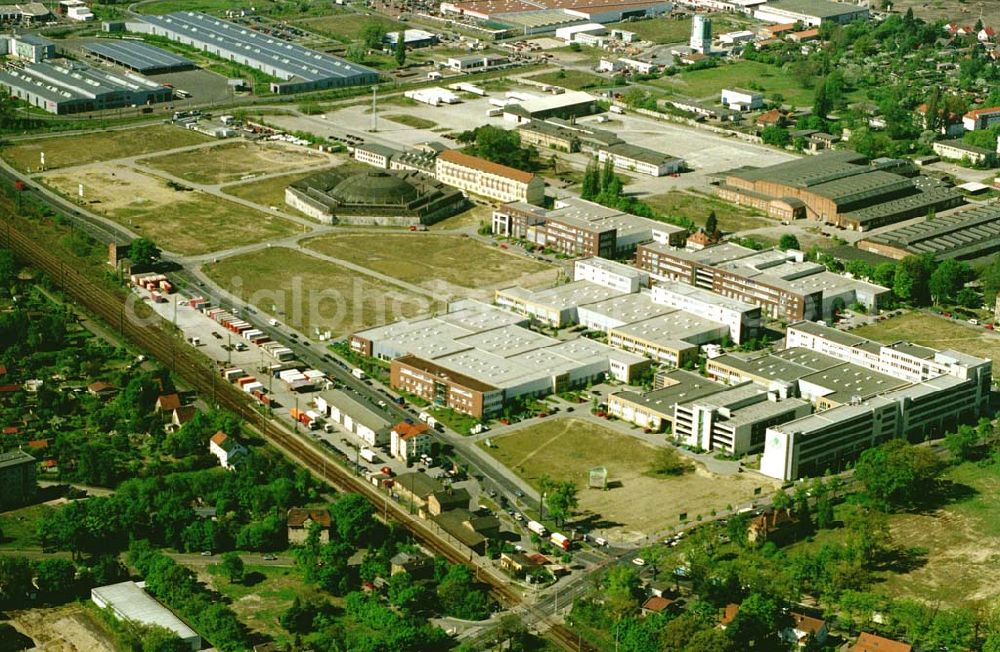 Potsdam / Brandenburg from above - GIP - Gewerbegebiet in Potsdam - Babelsberg Datum: 05.05.03