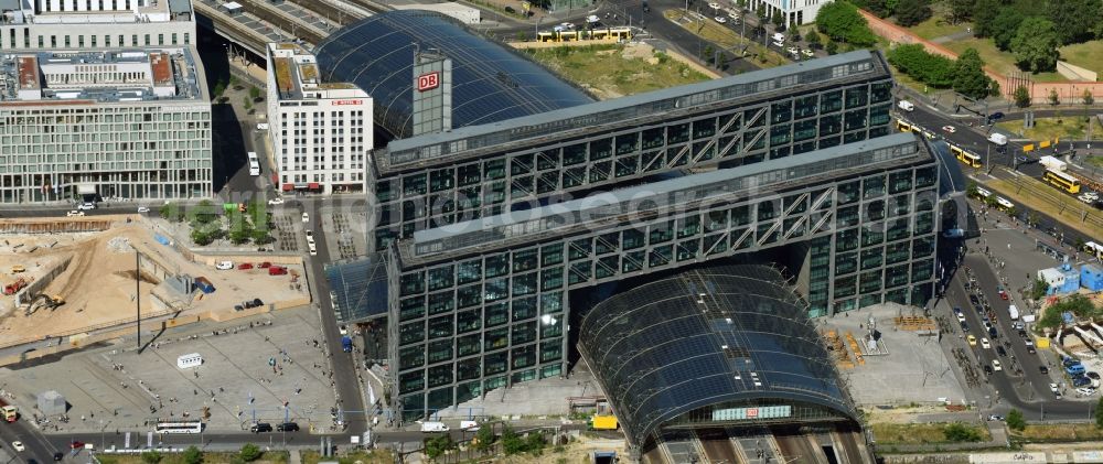 Aerial image Berlin - View of the Berlin Central Station