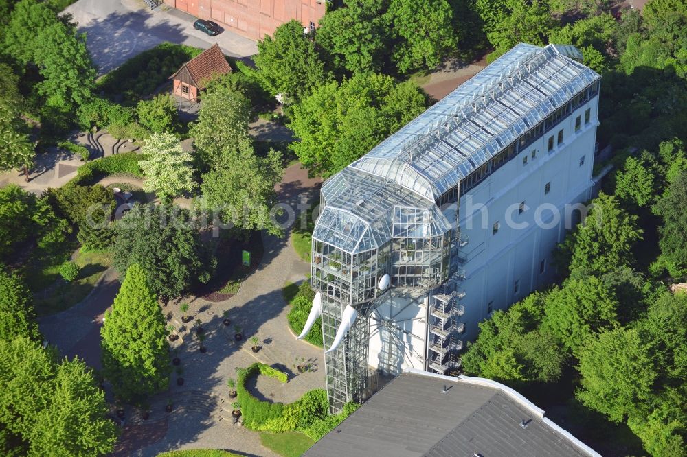 Aerial photograph Hamm - The former building of the coal washing plant was rebuilt in 1984 by the artist and architect Horst Rellecke. The Glass Elephant is in the Maximilian Park in Hamm in North Rhine-Westphalia, is landmark of Hamm and offers panoramic views