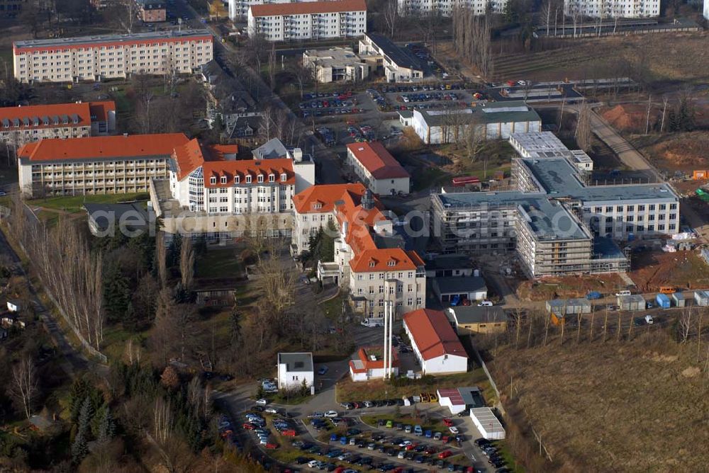 Glauchau from above - Blick auf das Gelände des Kreiskrankenhaus Rudolf Virchow mit der Baustelle des Erweiterungsbau. Kontakt: Kreiskrankenhaus Rudolf Virchow gGmbH Glauchau, Virchowstraße 18, 08371 Glauchau, Tel. 03763 43-0, E-Mail info@kreiskrankenhaus-glauchau.de,