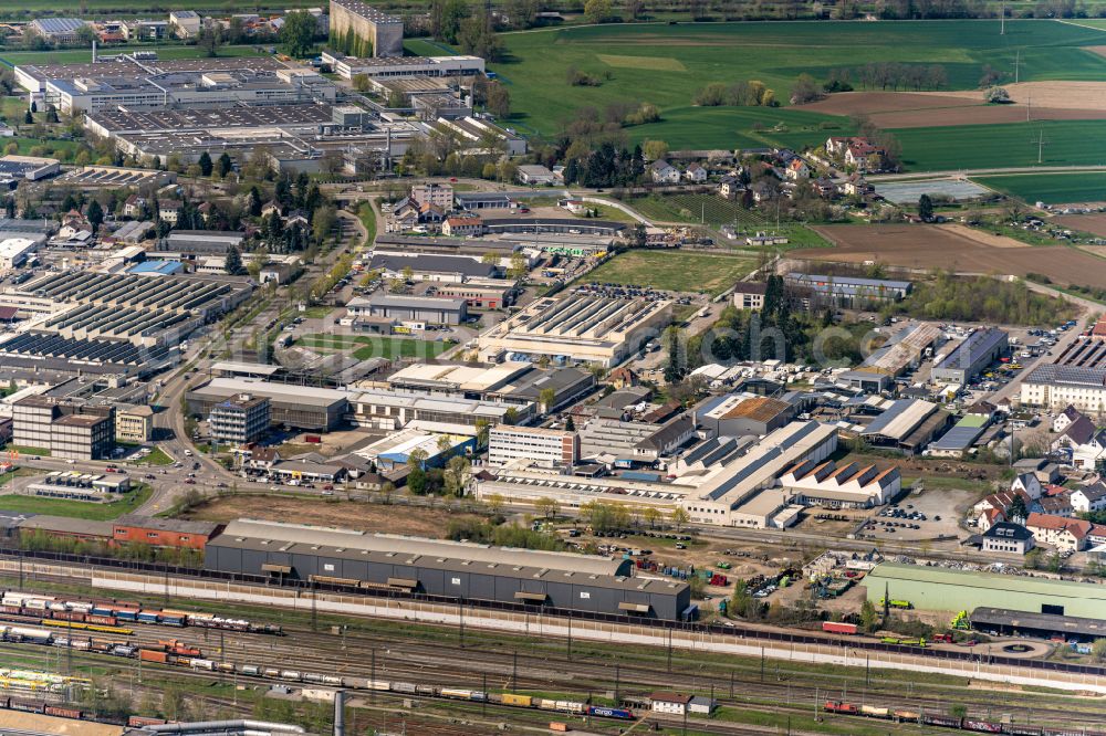 Aerial photograph Offenburg - Tracks of Abstellgleise and Rongier Anlagen at the depot of the operating plant in Offenburg in the state Baden-Wurttemberg, Germany