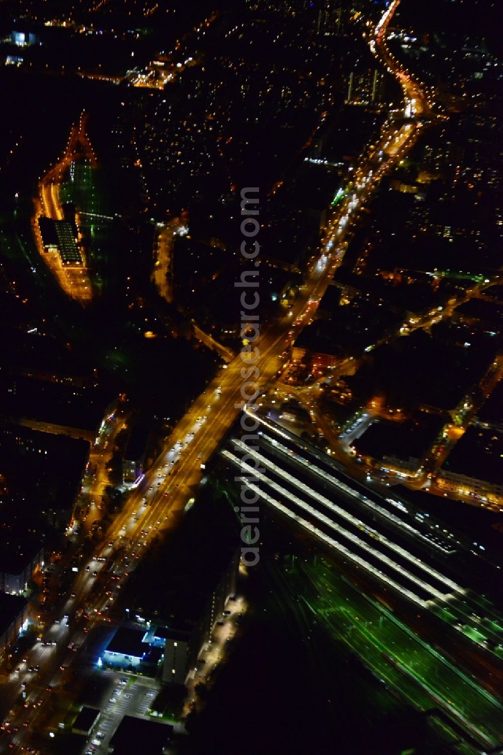 Aerial photograph Berlin - Railway tracks and platforms of the station Lichtenberg in Berlin