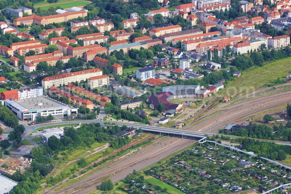 Aerial photograph Gera - Railway tracks of Deutsche Bahn at the depot of the round building to the railway depot in Gera in Thuringia