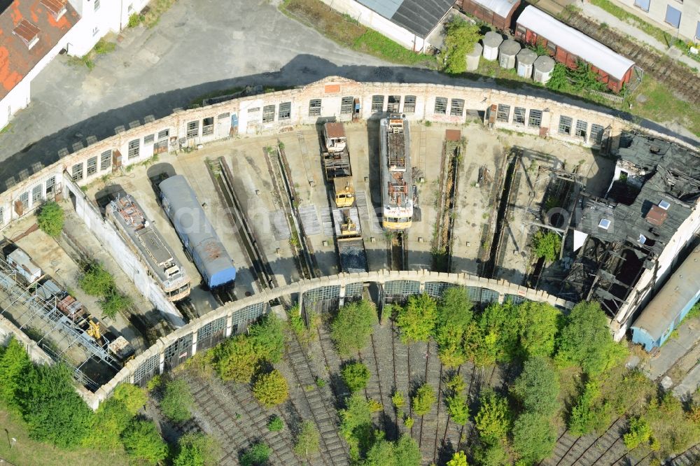 Aerial image Augsburg - Trackage and rail routes on the roundhouse - locomotive hall of the railway operations work - Bahnpark in Augsburg in the state Bavaria