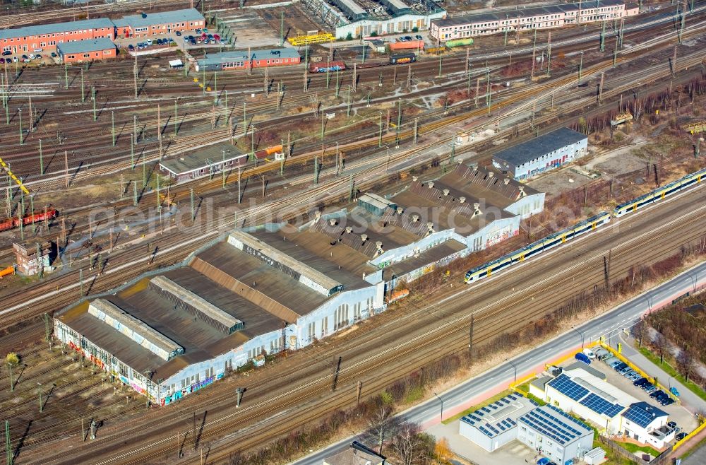 Hamm from above - Trackage and rail routes on the locomotive hall of the railway operations work in Hamm in the state North Rhine-Westphalia