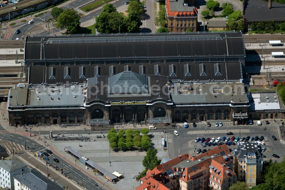 Aerial photograph Dresden - Station railway building of the Deutsche Bahn in Dresden in the state Saxony, Germany