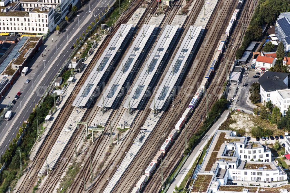 München from the bird's eye view: Station railway building of the Deutsche Bahn on Bahnhof Muenchen-Pasing in Munich in the state Bavaria, Germany