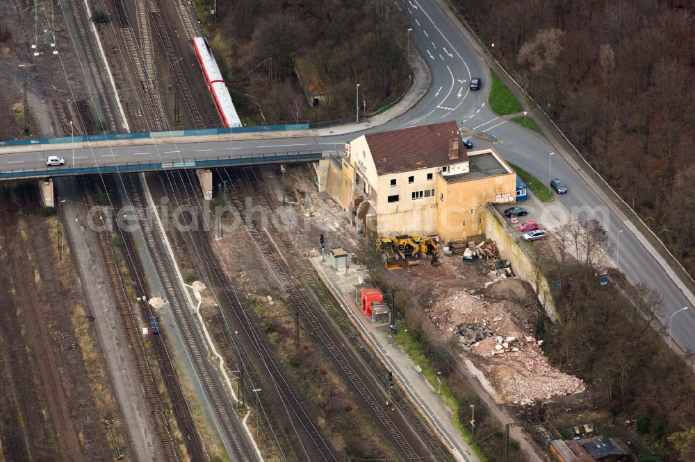 Aerial photograph Duisburg - Wedau Station railway building of the Deutsche Bahn in Duisburg in the state North Rhine-Westphalia