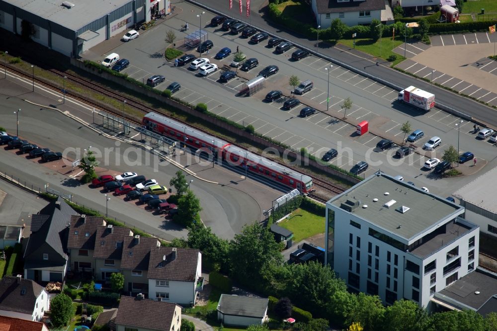 Aerial photograph Brilon - Station railway building of the Deutsche Bahn in Brilon in the state North Rhine-Westphalia, Germany