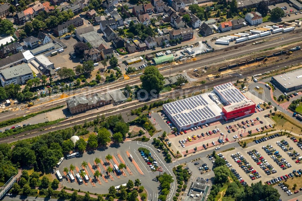 Aerial photograph Dorsten - Station railway building of the Deutsche Bahn in Dorsten in the state North Rhine-Westphalia, Germany