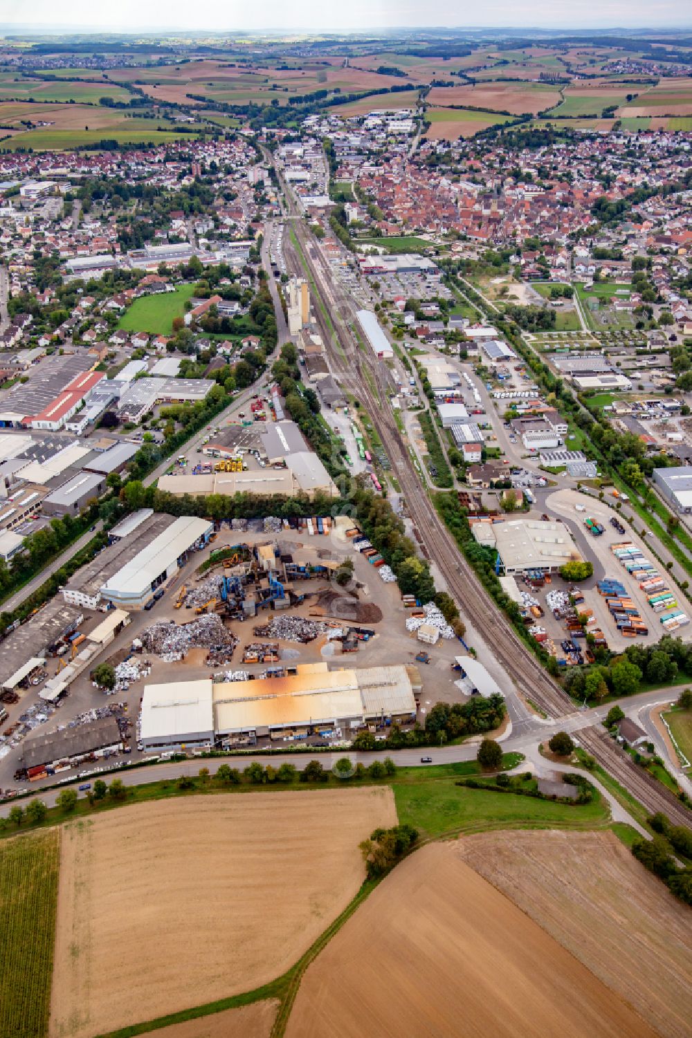 Eppingen from the bird's eye view: Station railway building of the Deutsche Bahn on street Bahnhofstrasse in Eppingen in the state Baden-Wuerttemberg, Germany