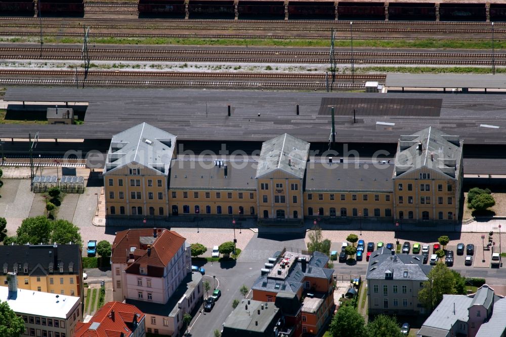 Freiberg from the bird's eye view: Station railway building of the Deutsche Bahn in Freiberg in the state Saxony, Germany