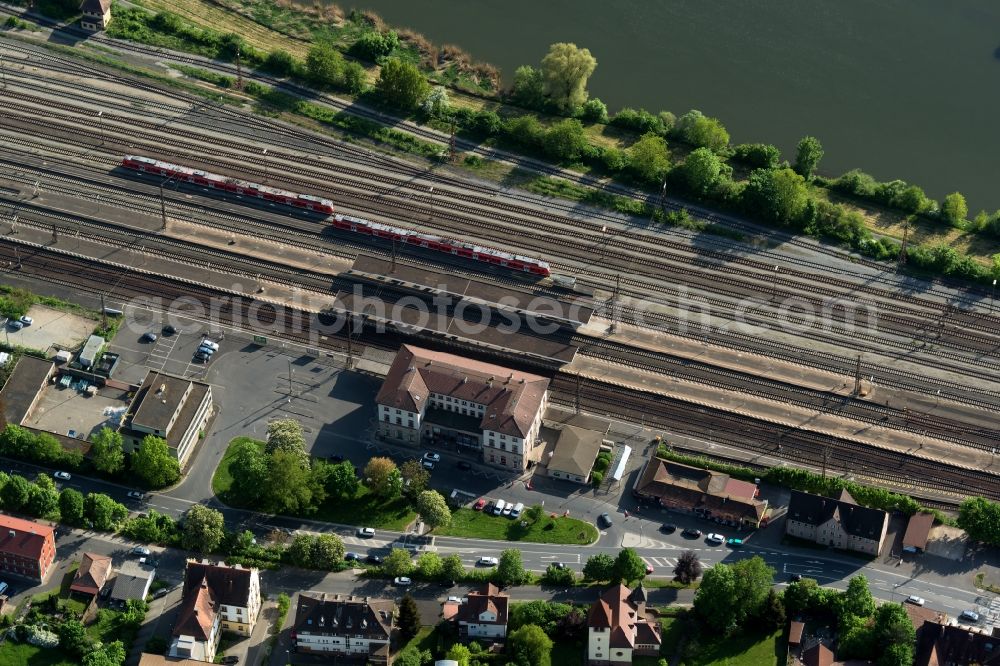 Aerial photograph Gemünden am Main - Station railway building of the Deutsche Bahn in Gemuenden am Main in the state Bavaria, Germany