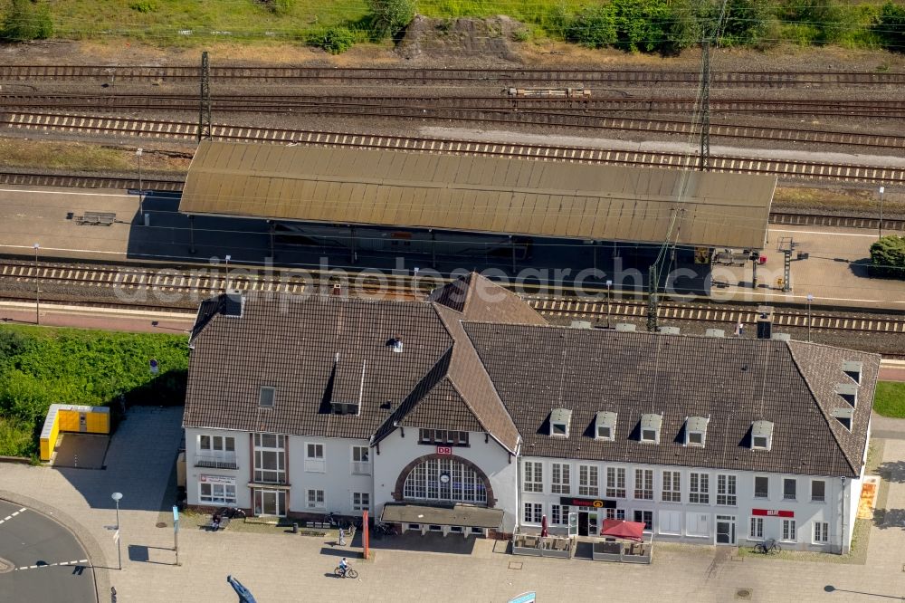 Haltern am See from the bird's eye view: Station railway building of the Deutsche Bahn in Haltern am See in the state North Rhine-Westphalia