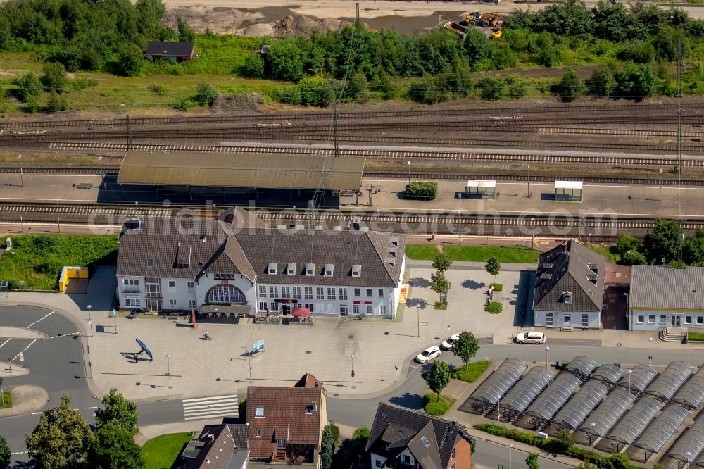 Aerial image Haltern am See - Station railway building of the Deutsche Bahn in Haltern am See in the state North Rhine-Westphalia