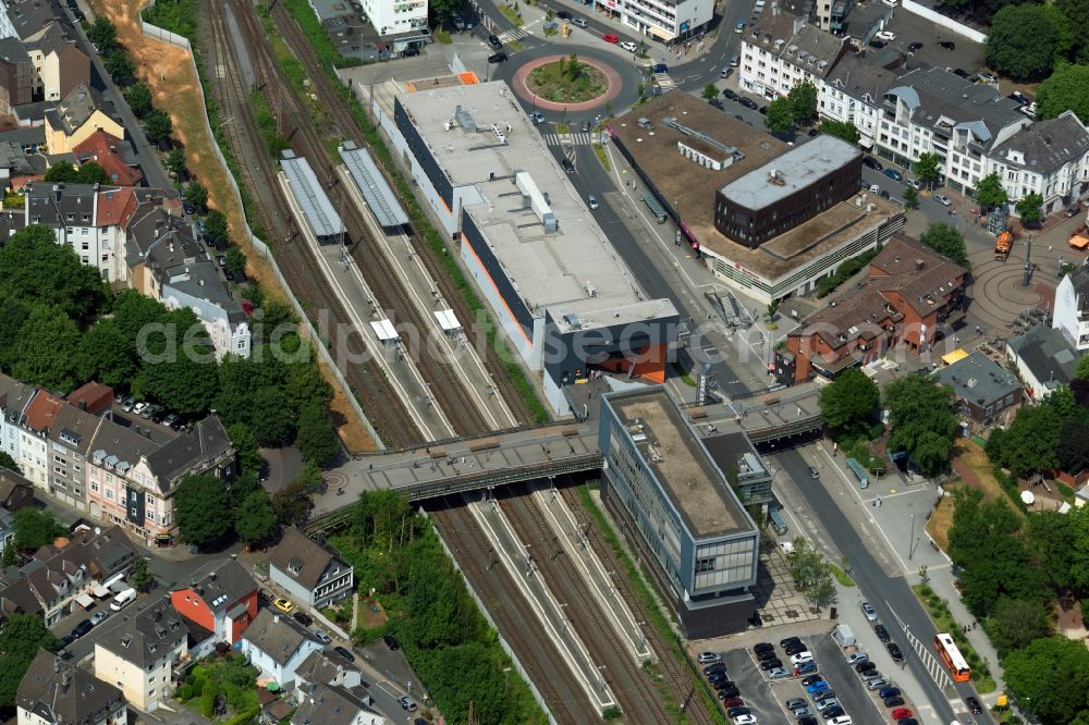 Hörde from the bird's eye view: Station railway building of the Deutsche Bahn in Hoerde in the state North Rhine-Westphalia, Germany