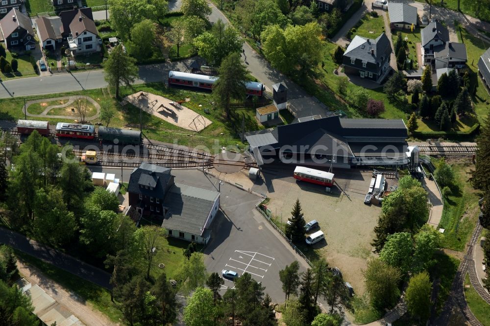 Aerial image Lichtenhain/Bergbahn - Station railway building of the Deutsche Bahn in Lichtenhain/Bergbahn in the state Thuringia, Germany