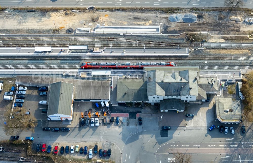 Arnsberg from above - Station railway building of the Deutsche Bahn in Arnsberg in the state North Rhine-Westphalia, Germany