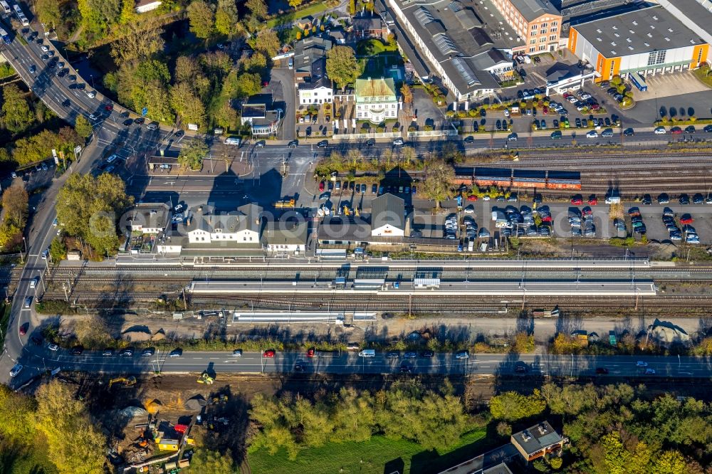 Aerial image Arnsberg - Station railway building of the Deutsche Bahn in Arnsberg in the state North Rhine-Westphalia, Germany