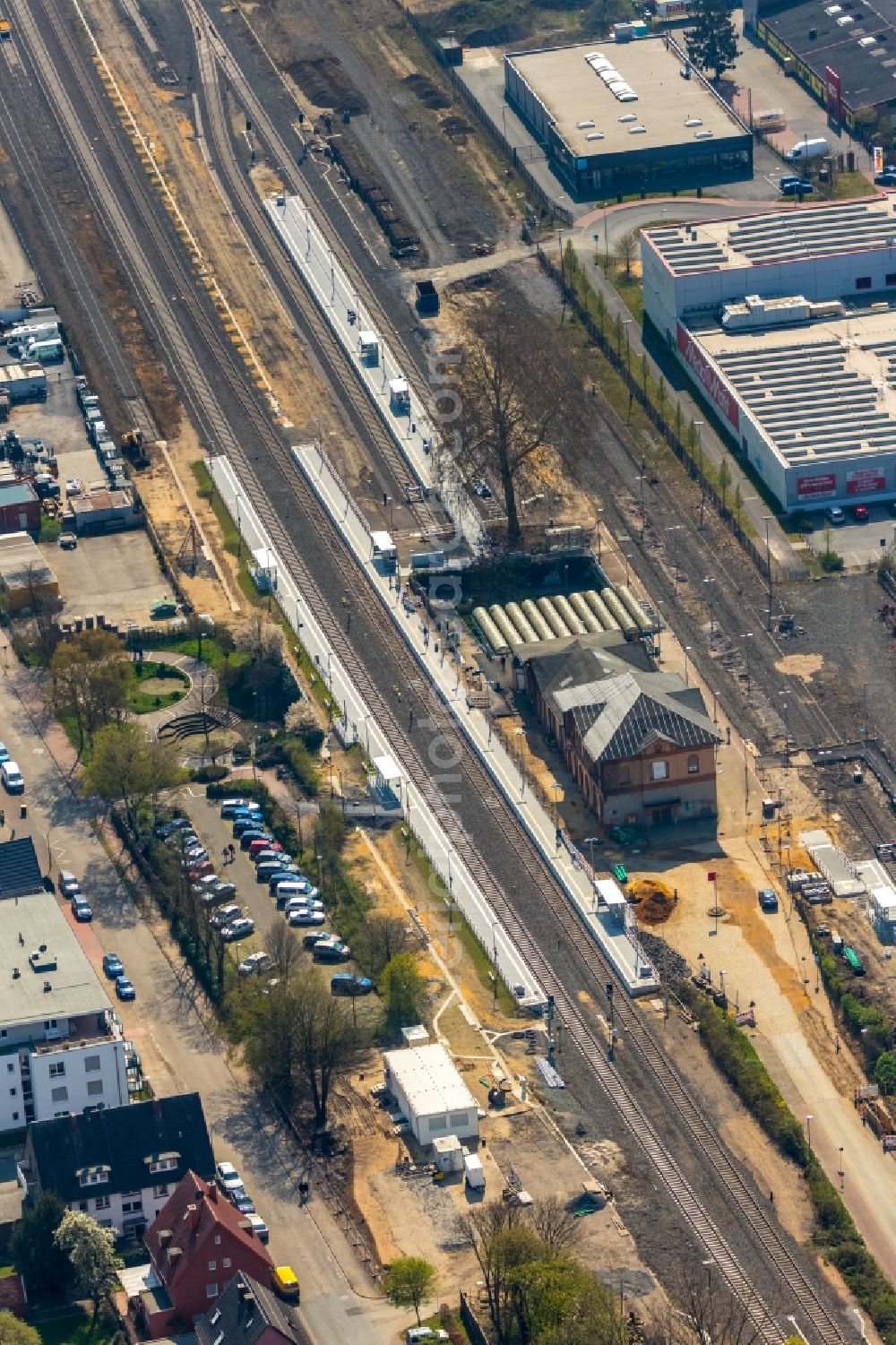 Aerial image Dorsten - Station railway building of the Deutsche Bahn in the district Feldmark in Dorsten in the state North Rhine-Westphalia, Germany