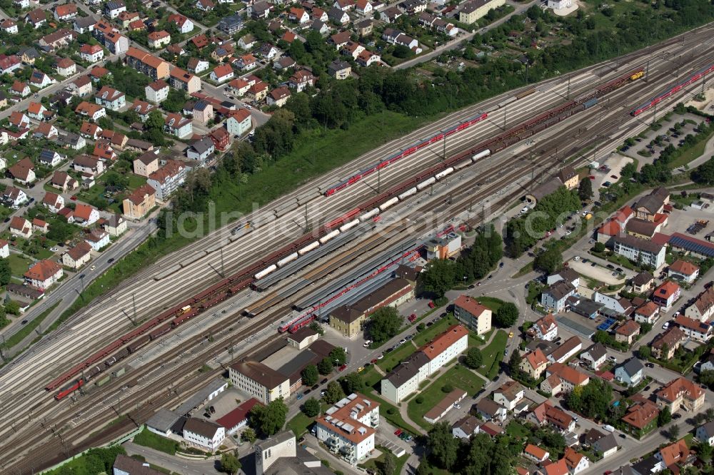 Treuchtlingen from the bird's eye view: Station railway building of the Deutsche Bahn in Treuchtlingen in the state Bavaria, Germany