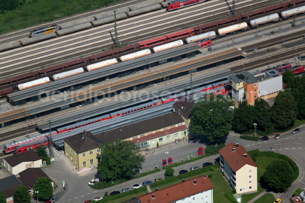 Aerial image Treuchtlingen - Station railway building of the Deutsche Bahn in Treuchtlingen in the state Bavaria, Germany