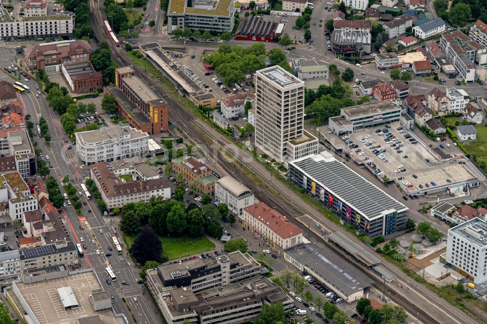 Aerial image Reutlingen - Station railway building of the Deutsche Bahn in Reutlingen in the state Baden-Wuerttemberg, Germany