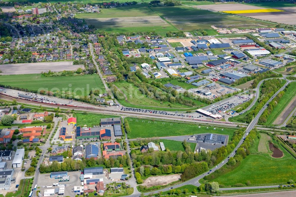 Aerial photograph Niebüll - Station railway building of the Deutsche Bahn Sylt-Shuttle in Niebuell in the state Schleswig-Holstein, Germany