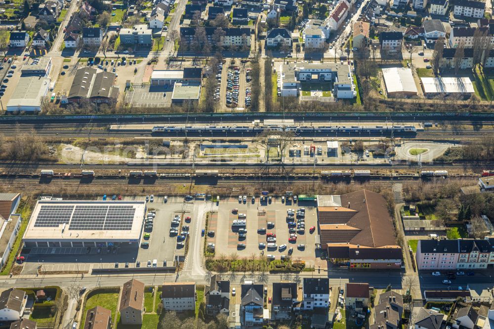 Holzwickede from the bird's eye view: Train station railway building Am Bahnhof in the district Brackel in Holzwickede in the state North Rhine-Westphalia, Germany