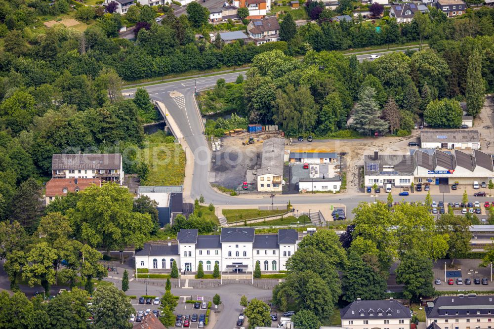 Arnsberg from the bird's eye view: Train station railway building in the district Wennigloh in Arnsberg at Sauerland in the state North Rhine-Westphalia, Germany