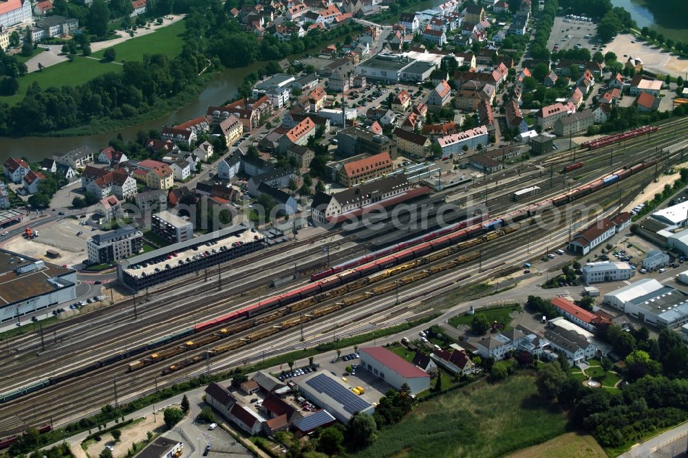 Donauwörth from the bird's eye view: Station railway building of the Deutsche Bahn in Donauwoerth in the state Bavaria, Germany