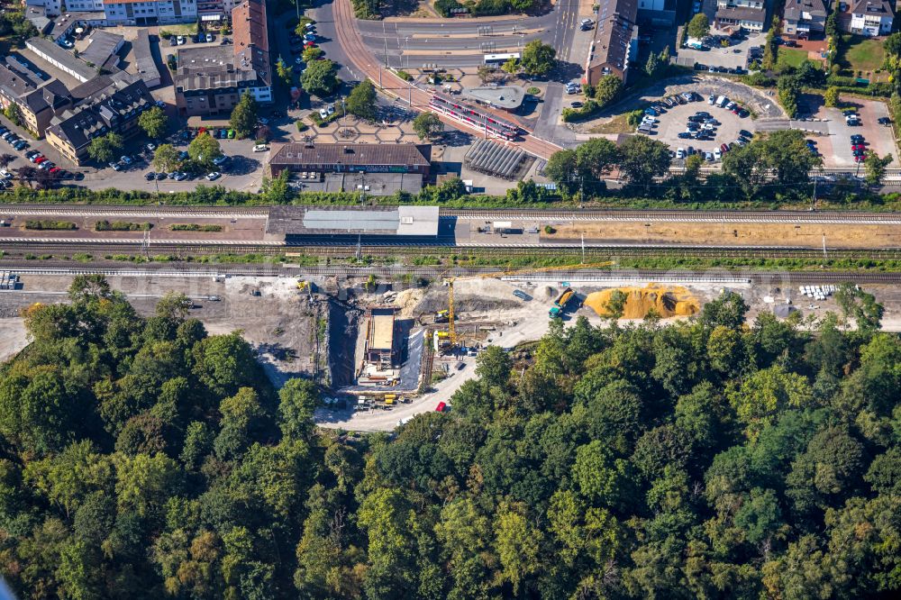 Aerial photograph Dinslaken - Train station railway building with tunnel work in Dinslaken at Ruhrgebiet in the state North Rhine-Westphalia, Germany