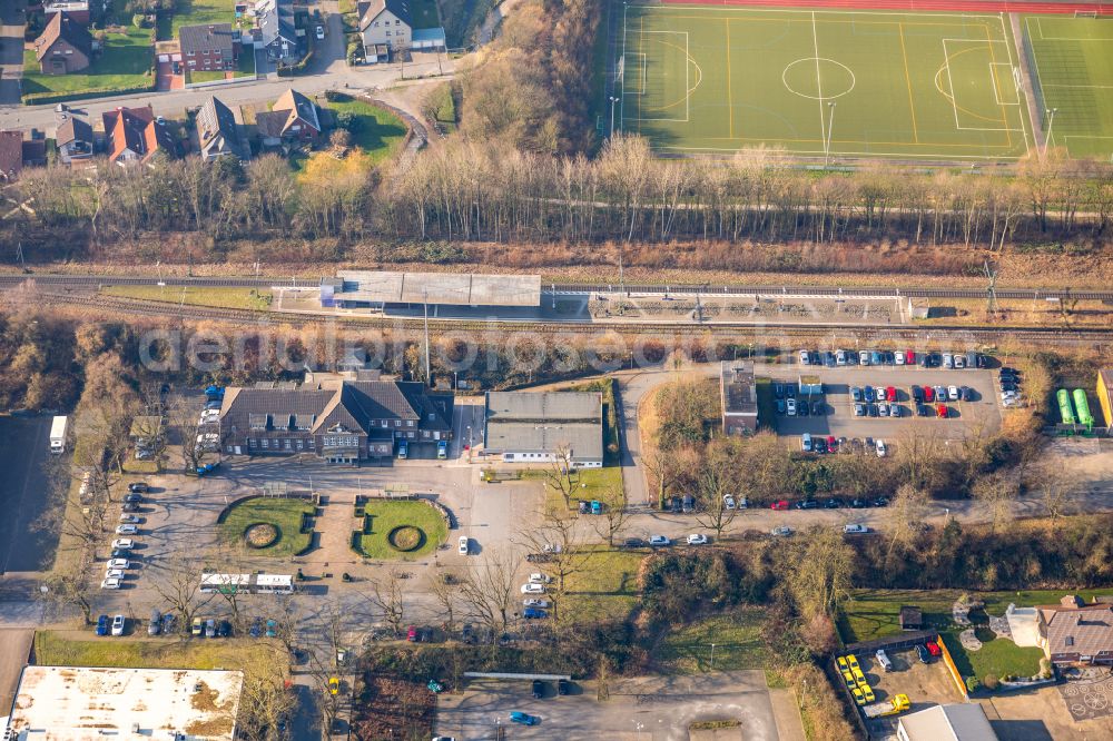 Aerial photograph Werne - Train station railway building in Werne at Ruhrgebiet in the state North Rhine-Westphalia, Germany