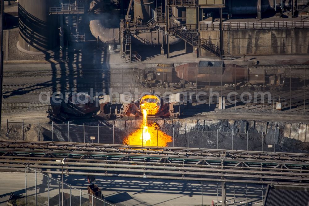 Aerial photograph Duisburg - View of incandescent slag in Duisburg in the state North Rhine-Westphalia