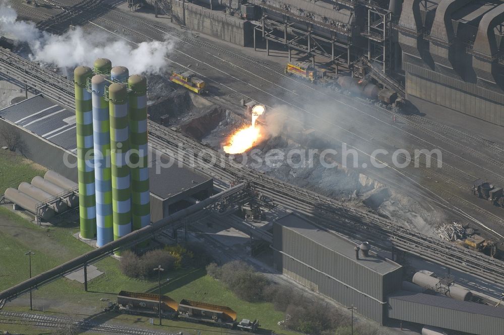 Aerial image Duisburg - Glowing steel slag melt in the ThyssenKrupp steel plant in Duisburg in North Rhine-Westphalia