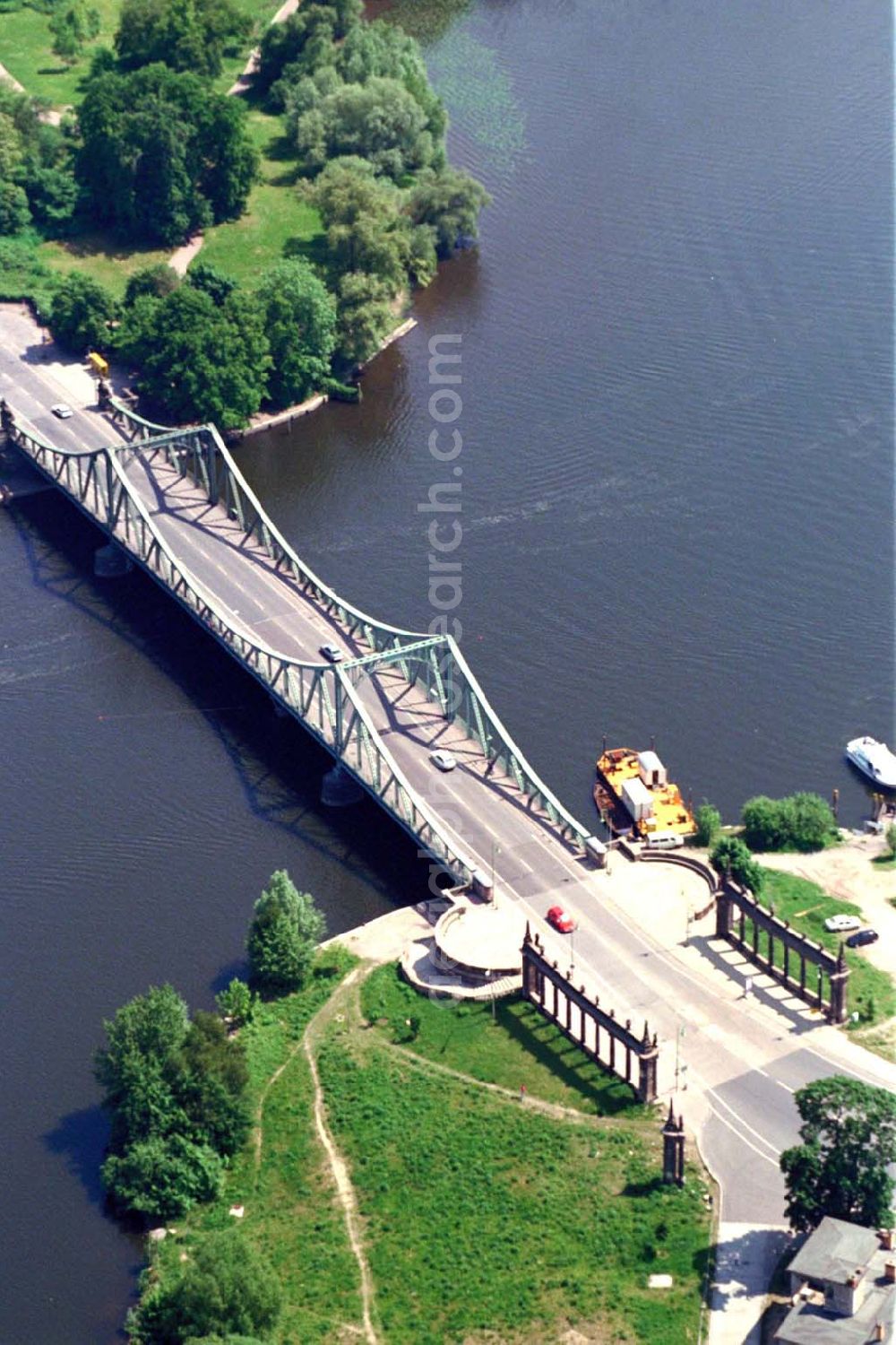 Potsdam from the bird's eye view: : Glienicker Brücke.