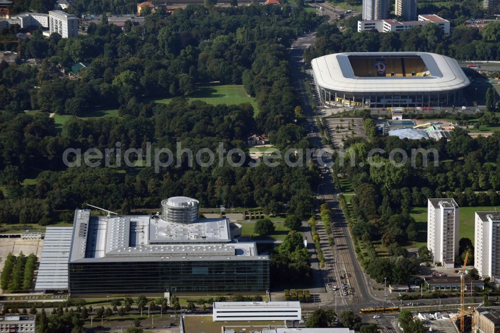 Aerial image Dresden - VW transparent factory in Dresden in Saxony. The transparent factory is a Dresden automobile factory of Volkswagen AG, which is operated by the Volkswagen Sachsen GmbH