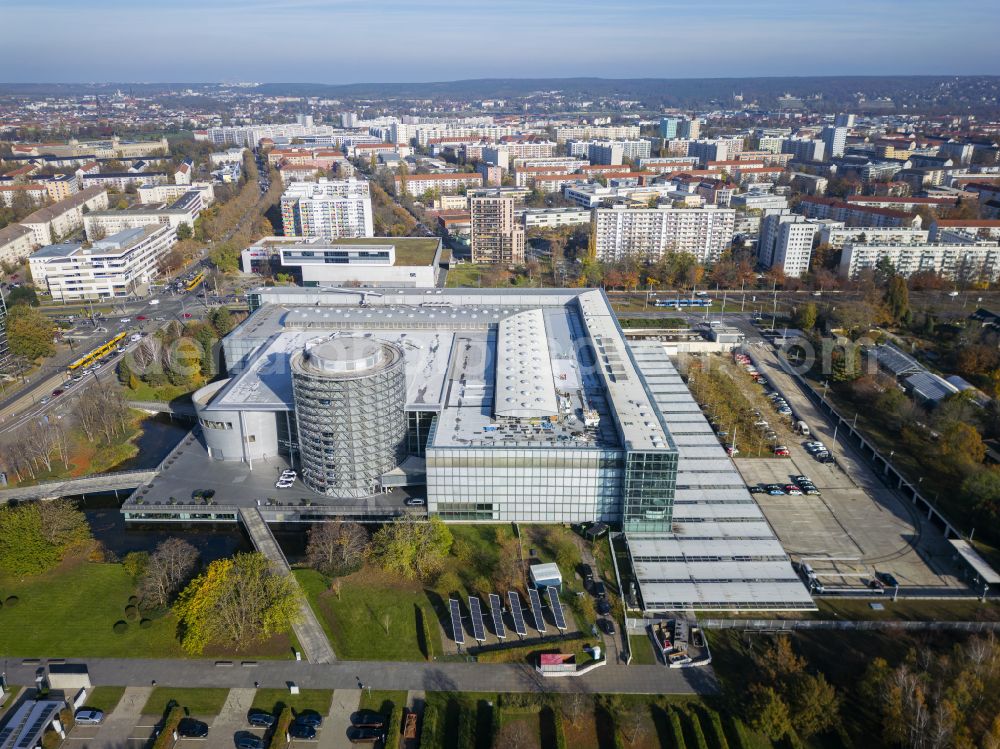 Dresden from above - VW transparent factory in Dresden in Saxony. The transparent factory is a Dresden automobile factory of Volkswagen AG, which is operated by the Volkswagen Sachsen GmbH