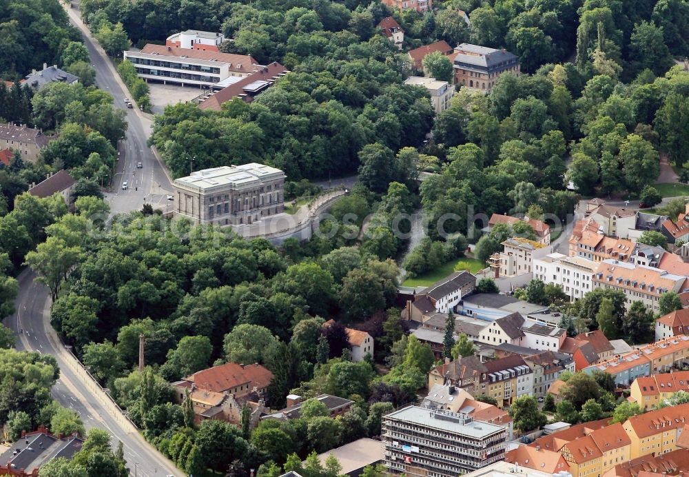 Aerial photograph Weimar - Between the river Ilm and the peace road in Weimar in Thuringia is the Goethe and Schiller Archives. The oldest literary archive in Germany goes back to the Grand Duchess Sophie. It is supervised by the Klassik Stiftung Weimar and is in the list of UNESCO World Heritage Sites