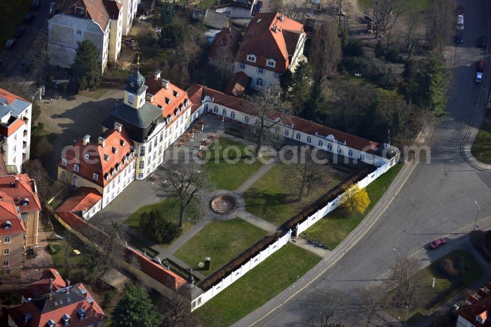 Leipzig from the bird's eye view: The Gohliser castle is a country house in the prestigious Baroque style in the district Gohlis of Leipzig in Saxony Bundensland. It was built as a summer palace by the Leipzig Council architect Johann Caspar Richter. The three-bladed system with a magnificent central projection was after its completion, an important spiritual and cultural center of the city of Leipzig. Famous contemporaries such as Friedrich Schiller went on an off