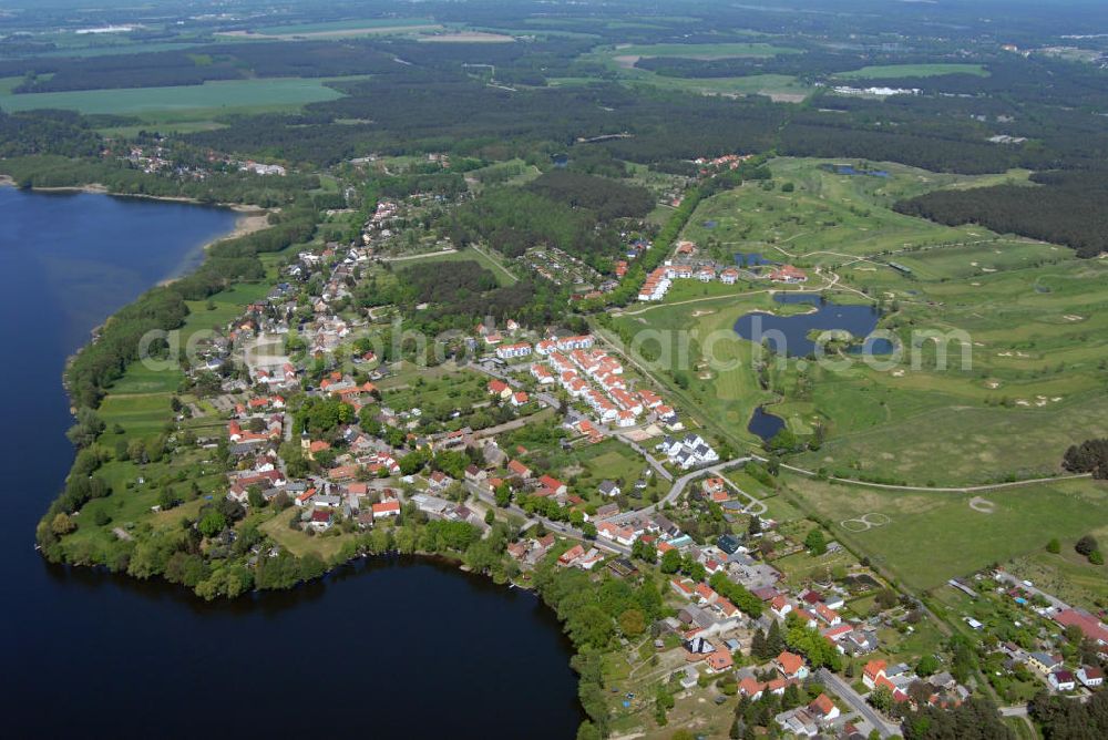 Aerial photograph MOTZEN - Blick auf den Golfplatz / die Golfplatzanlage des Berliner Golf- und Country Club Motzener See e.V.. Kontakt: Am Golfplatz 5 15749 MittenWalde OT Motzen, Tel. 033769 50130, Fax 033769 50134, E-Mail: info@golfclubmotzen.de,