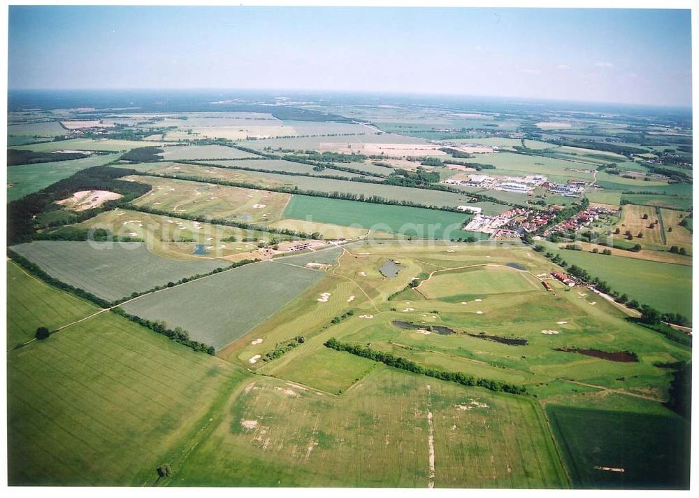 Groß Kienitz / Brandenburg from the bird's eye view: 29.05.2004 Groß-Kienitz / BRB Golfcenter Groß Kienitz Verwaltungsgesellschaft mbH, Herr Markus Fränkle, Friedrichstraße 150, 10117 Berlin, Tel.: 20394043, Fax: 20394022