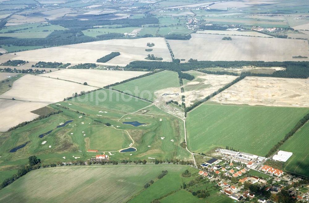 Groß-Kienitz / Brandenburg from above - Golfplatz bei Groß-Kienitz in Brandenburg.