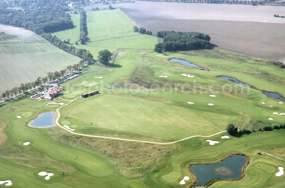 Groß-Kienitz / Brandenburg from the bird's eye view: Golfplatz bei Groß-Kienitz in Brandenburg.