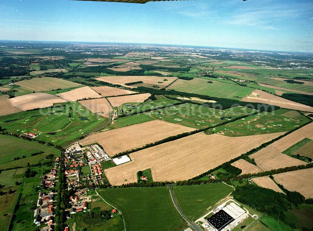 Groß - Kienitz from above - Golfplatz bei Groß-Kienitz am Flughafen Berlin - Schönefeld / BRB.