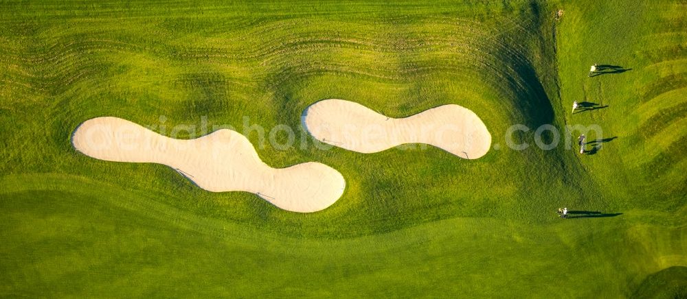 Aerial photograph Duisburg - Grounds of the Golf course at Huckingen in Duisburg in the state North Rhine-Westphalia